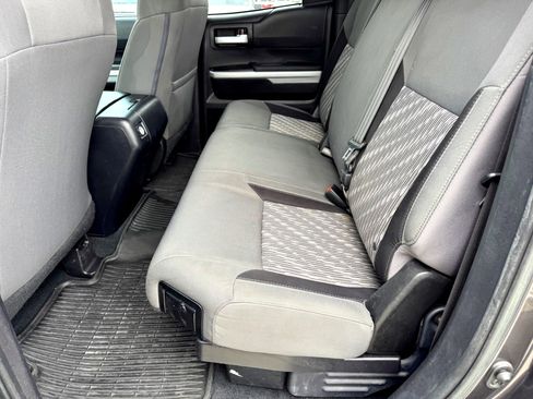 Used 2019 Toyota Tundra SR5 w/ SR5 Upgrade Package image 17