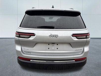 Used 2025 Jeep Grand Cherokee L Limited