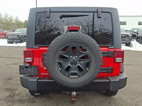 Used 2017 Jeep Wrangler Unlimited Sport image 5