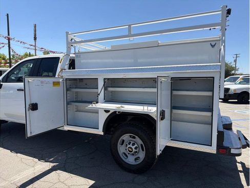 Used 2021 Chevrolet Silverado 2500 W/T w/ WT Convenience Package RWD image 11