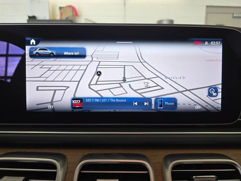 Certified 2025 Mercedes-Benz GLE 350 4MATIC image 28