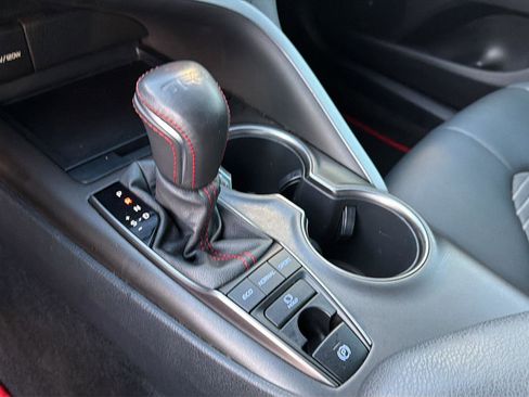Used 2022 Toyota Camry TRD FWD image 27
