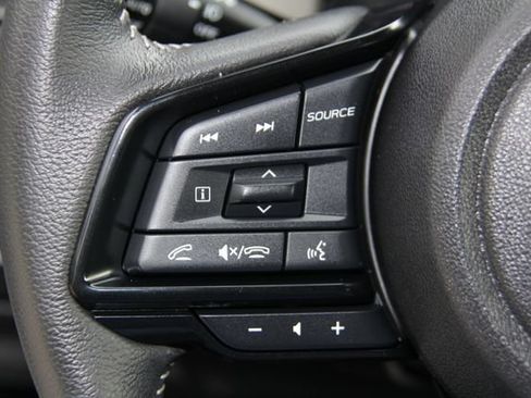 Certified 2025 Subaru Forester Premium AWD/4WD image 22