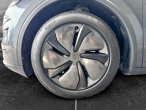 Used 2026 Tesla Model Y 2WD image 28
