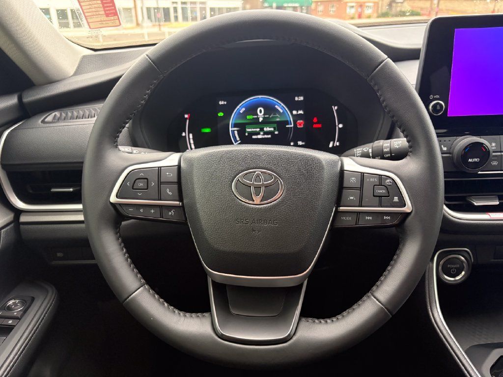 Used 2026 Toyota Grand Highlander AWD Hybrid image 21