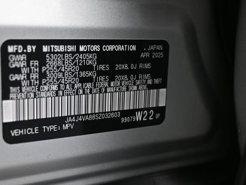 Used 2025 Mitsubishi Outlander SE AWD/4WD image 18