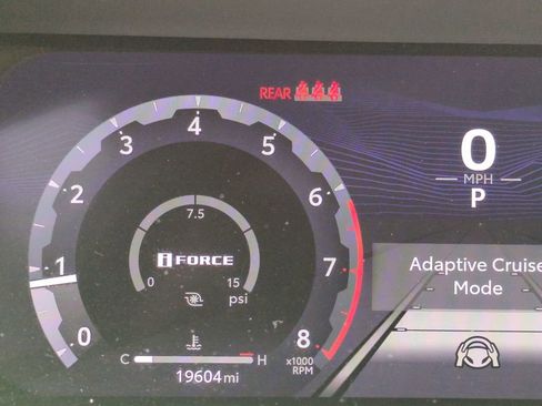 Used 2024 Toyota Tacoma TRD Off-Road image 25