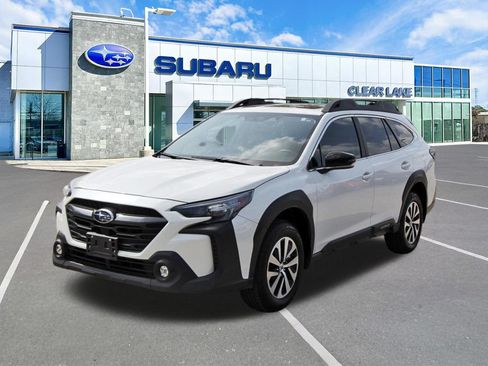 Used 2025 Subaru Outback Premium w/ Popular Package #1A AWD/4WD image 3