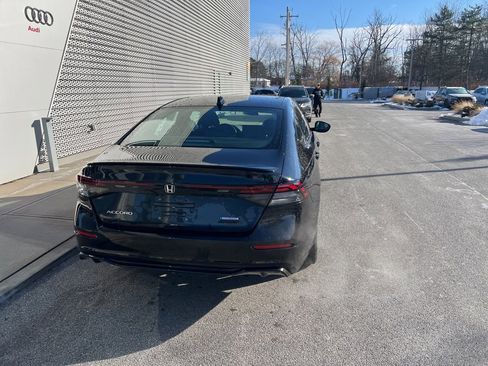 Used 2023 Honda Accord Sport image 31