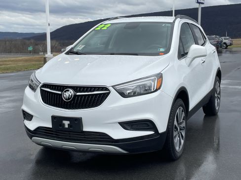 Used 2022 Buick Encore Preferred w/ Safety Package image 8
