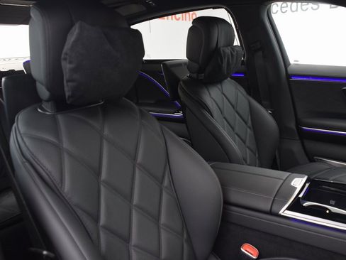 New 2026 Mercedes-Benz Maybach S 680 4MATIC image 17