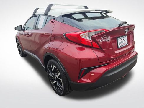Used 2018 Toyota C-HR XLE FWD image 5