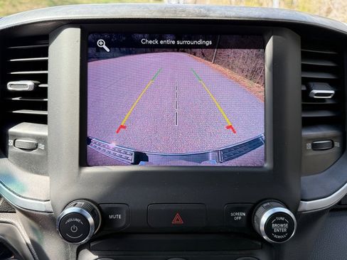 Used 2021 RAM 1500 Big Horn image 23