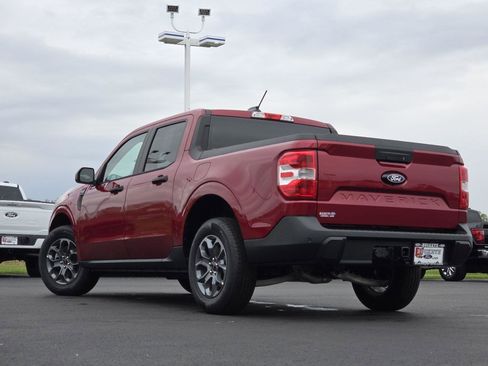 New 2025 Ford Maverick XLT w/ Equipment Group 301A AWD/4WD image 10