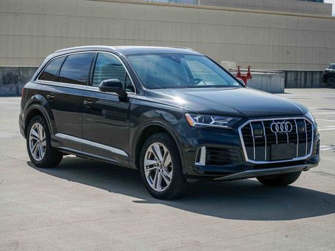 Used 2023 Audi Q7 3.0T Premium Plus w/ Premium Plus Package image 5