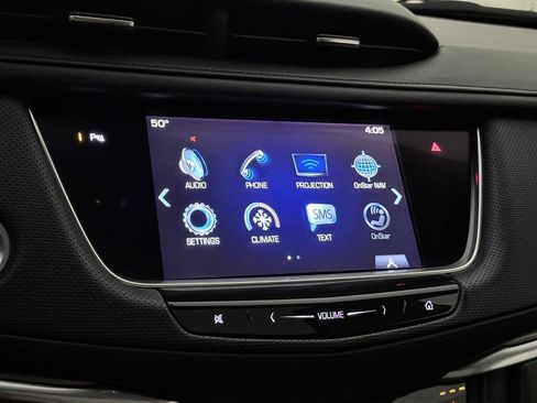 Used 2018 Cadillac XT5 Luxury image 32