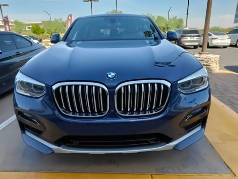 Used 2021 BMW X4 xDrive30i w/ Premium Package AWD/4WD image 2