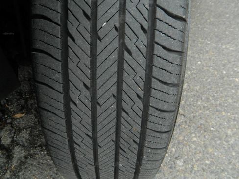 Used 2016 Volkswagen Tiguan S image 25