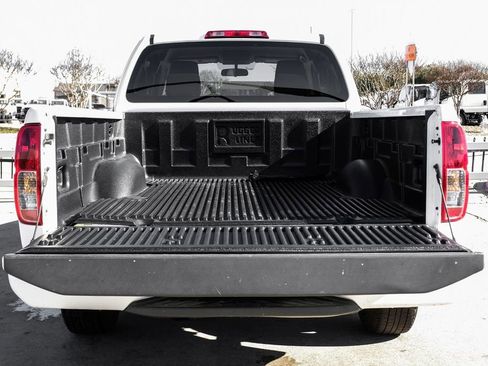Used 2019 Nissan Frontier S image 44