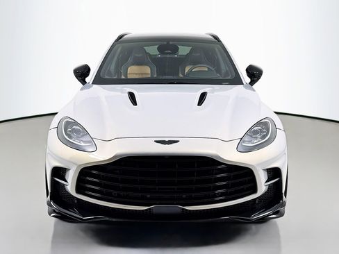 New 2026 Aston Martin DBX 707 AWD/4WD image 2