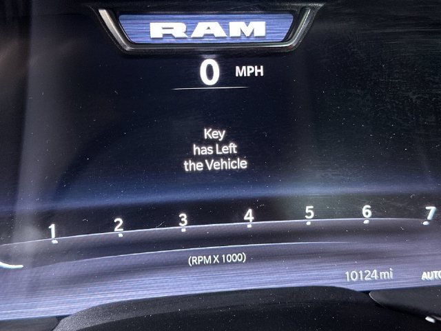 Used 2025 RAM 1500 Big Horn AWD/4WD image 12