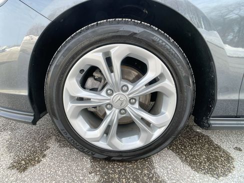 Used 2023 Honda Accord LX image 11