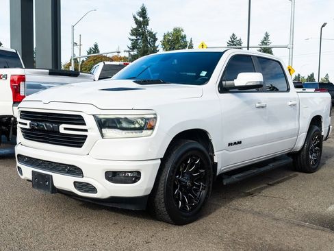 Used 2019 RAM 1500 Sport w/ Level 2 Equipment Group image 3