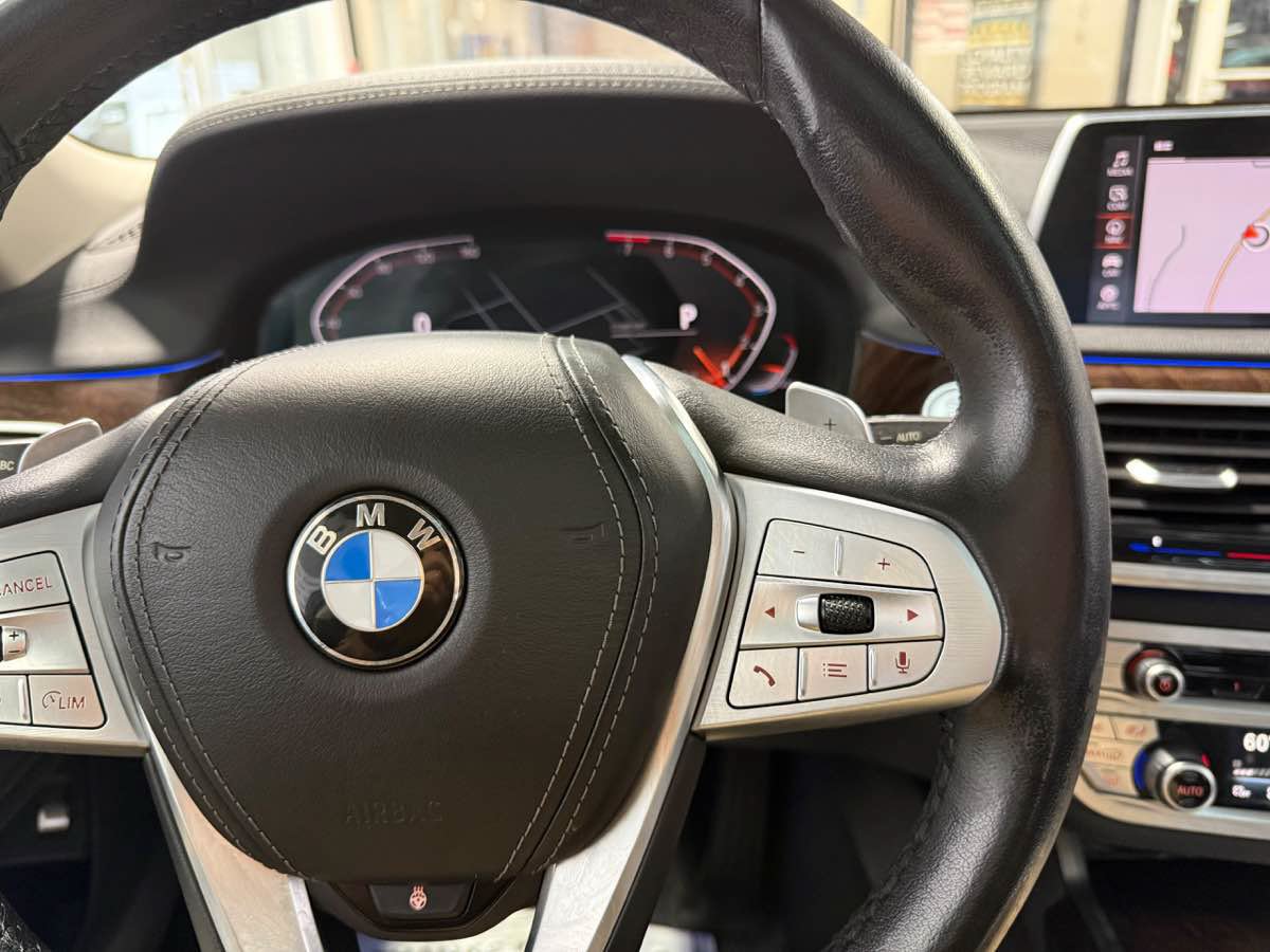 Used 2020 BMW 740i xDrive w/ Cold Weather Package AWD/4WD image 9