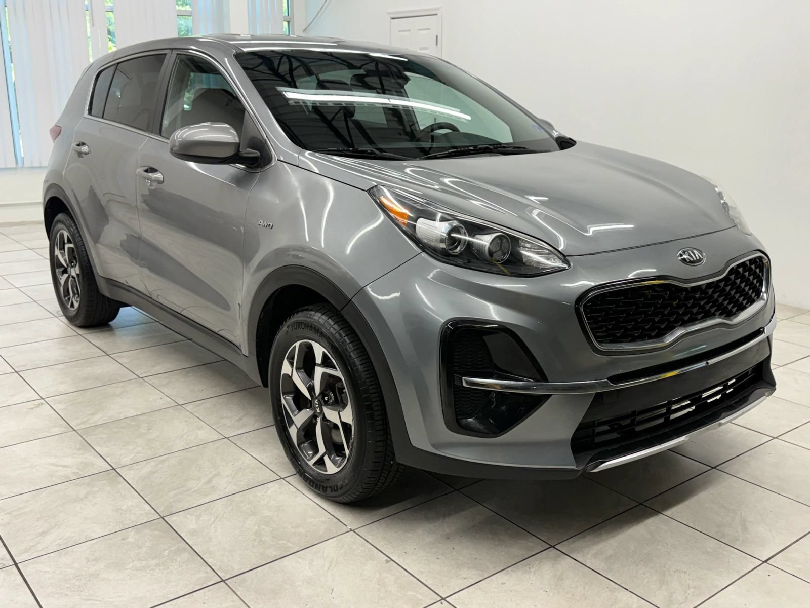 Used 2022 Kia Sportage LX AWD/4WD image 1