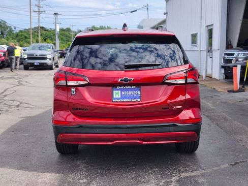 Used 2024 Chevrolet Equinox RS AWD/4WD image 4