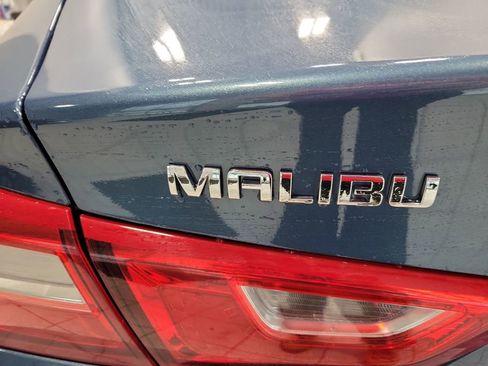 Used 2025 Chevrolet Malibu LT image 9