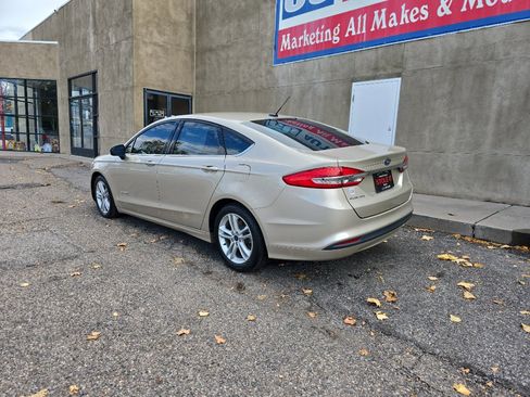 Used 2018 Ford Fusion S image 5