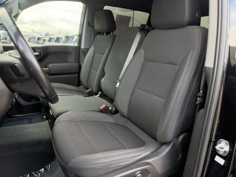 Used 2021 Chevrolet Silverado 1500 LT AWD/4WD image 14