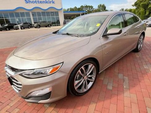 Used 2024 Chevrolet Malibu LT FWD image 5
