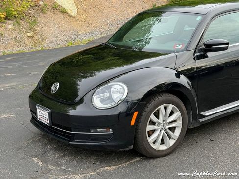Used 2013 Volkswagen Beetle TDI FWD image 33