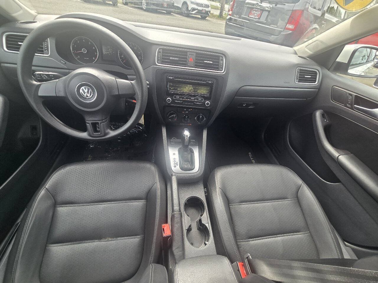 Used 2014 Volkswagen Jetta SE FWD image 24