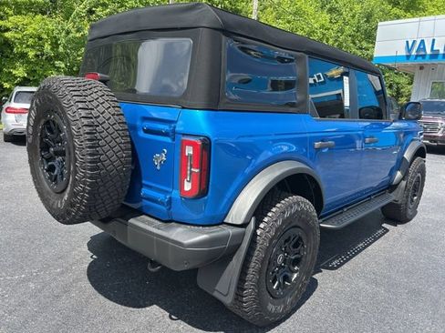 Used 2023 Ford Bronco Badlands AWD/4WD image 3