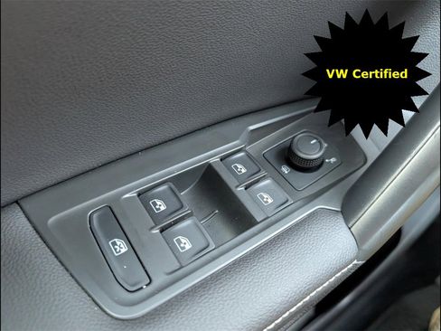 Certified 2024 Volkswagen Tiguan S w/ MDO Package, Three-Row image 12