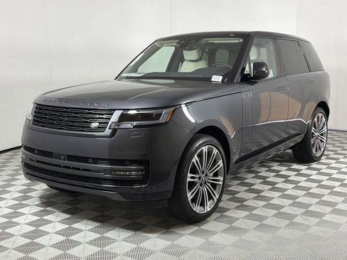 New 2025 Land Rover Range Rover SE image 1