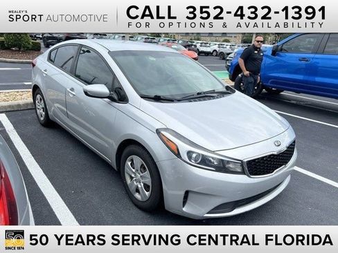 Used 2018 Kia Forte LX FWD image 1