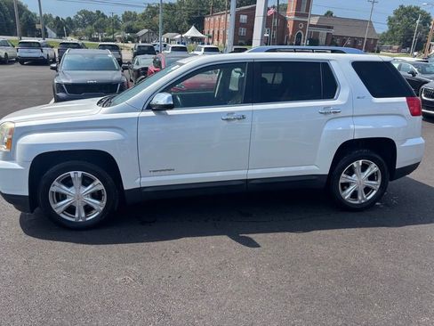 Used 2016 GMC Terrain SLT w/ Open Road Package AWD/4WD image 3