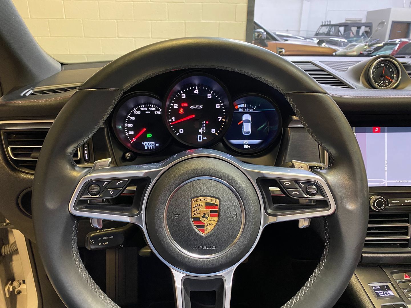 Used 2021 Porsche Macan GTS AWD/4WD image 18