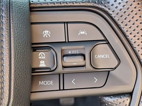 New 2025 Toyota Tacoma SR5 image 18