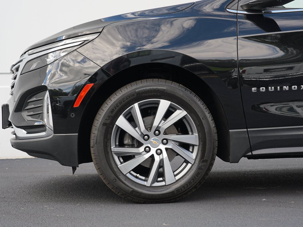 Certified 2024 Chevrolet Equinox Premier AWD/4WD image 12