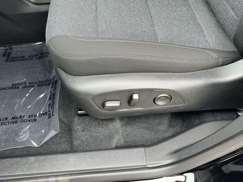 New 2025 GMC Acadia Elevation image 21