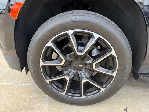 Used 2021 Chevrolet Tahoe RST image 8