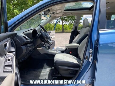 Used 2023 Subaru Forester Premium AWD/4WD image 13