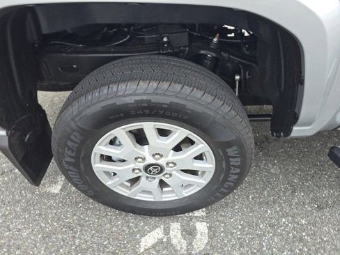 Used 2025 Toyota Tacoma SR5 image 15