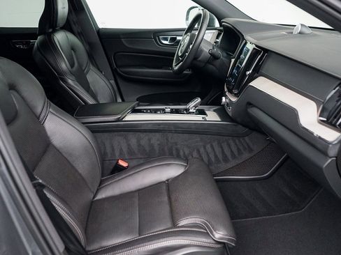 Used 2020 Volvo XC60 T8 Inscription w/ Protection Package Premier image 23