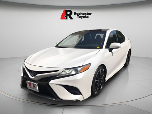 Used 2019 Toyota Camry XSE w/ Carpet Mat Package FWD image 3